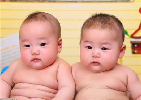 广东代妈群捐卵-代孕的原因先天不孕不育能治疗